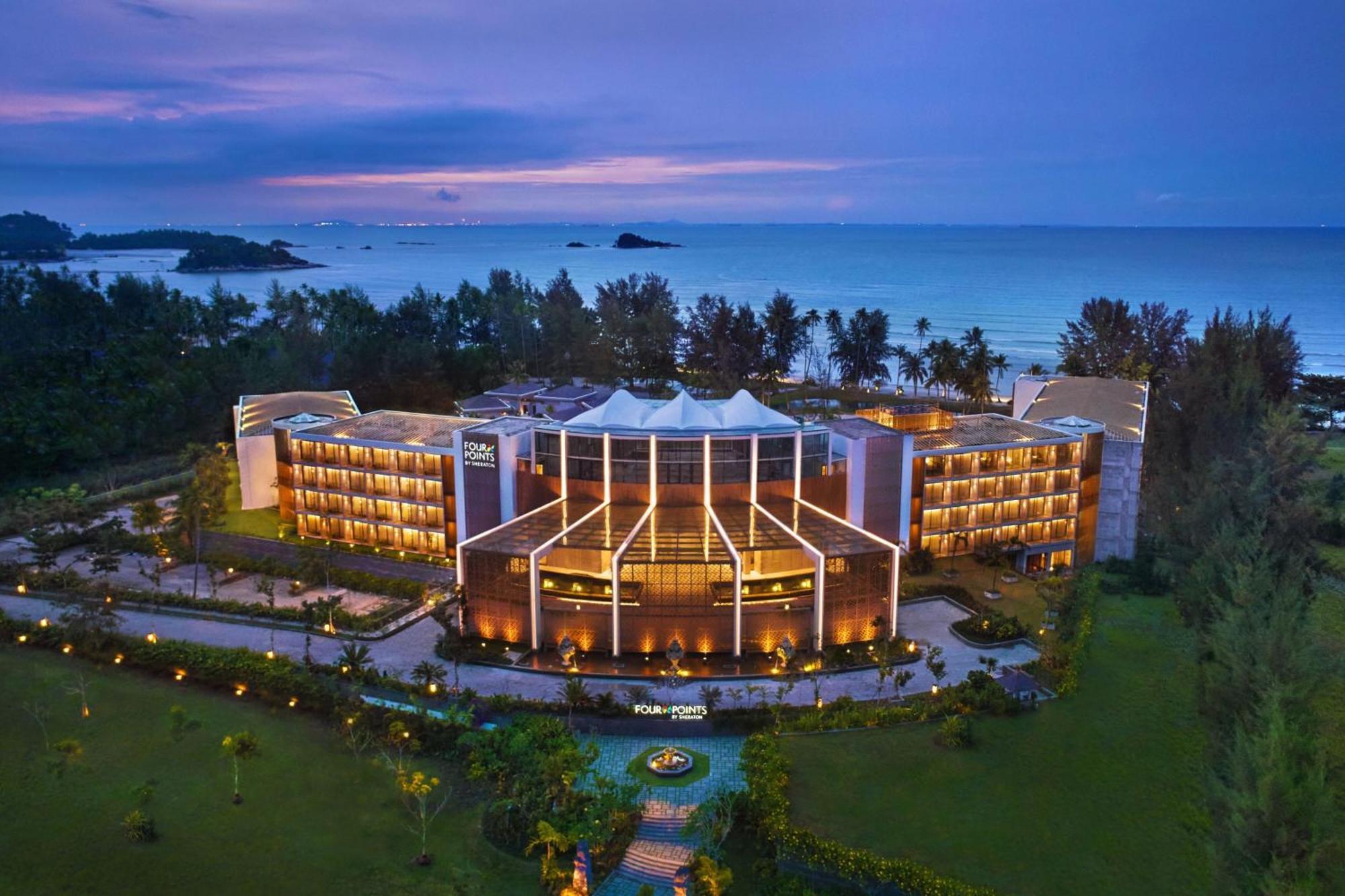 Four Points By Sheraton Bintan, Lagoi Bay Exterior photo