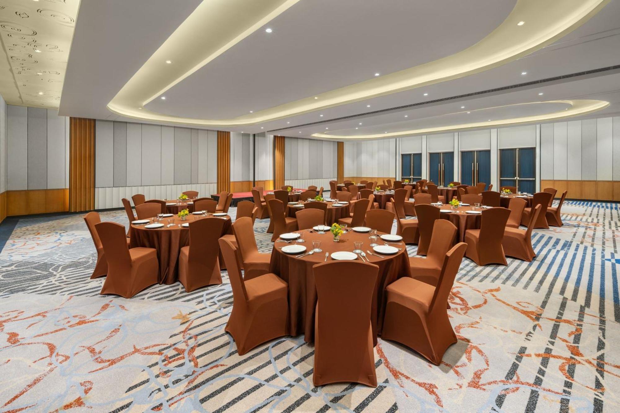 Four Points By Sheraton Bintan, Lagoi Bay Exterior photo